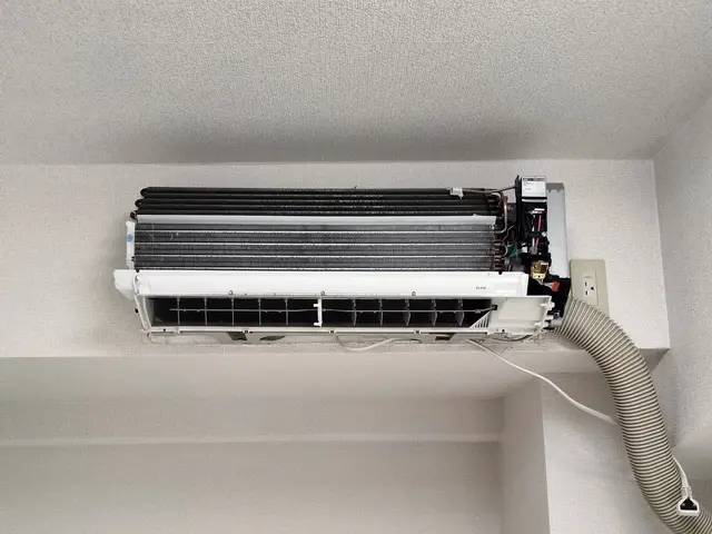 エアコンの繁忙期突入！1台より2台以上がお得ですよ！！【抗菌付】サービスの画像