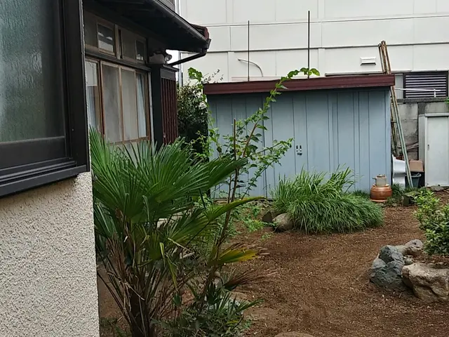 ★庭を彩る上質な庭園管理『草むしり』★お客様推奨 ★菊を采る東籬の下サービスの画像