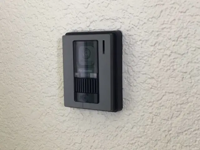 インターホン工事・女性スタッフ同行可能・親切丁寧・第一種電気工事士が伺いますサービスの画像