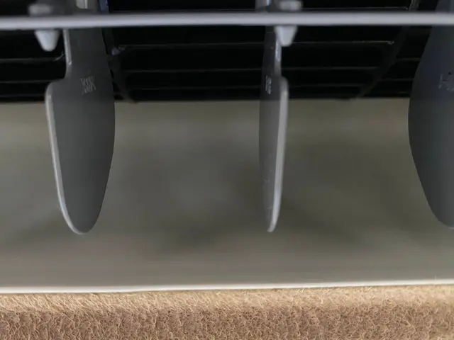 夏にカビたエアコンを洗浄しましょう！1台8,500円★★★★★サービスの画像