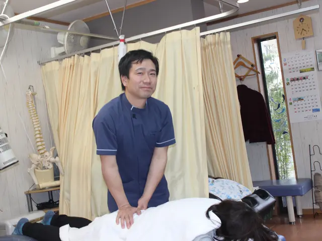 肩凝り解消、腰痛解消、骨盤調整、美容整体、猫背矯正、保険加入済♪サービスの画像