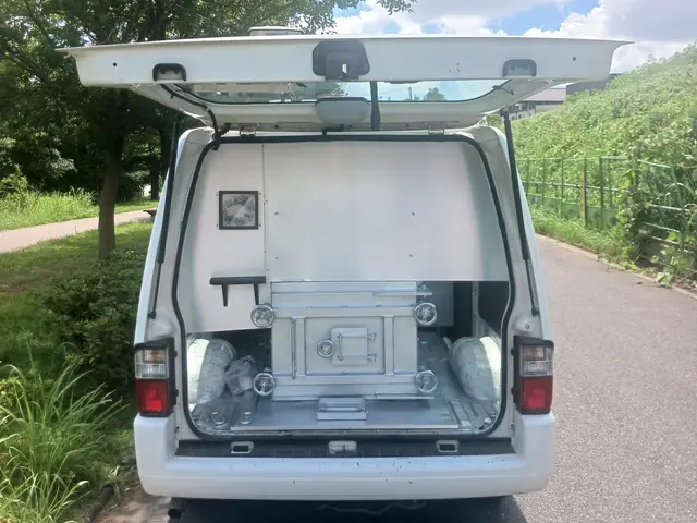 全て自社完結！お別れをささえる、出張ペット火葬サービスの画像