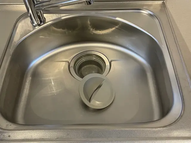 キッチンクリーニング  油汚れ・焦げ付き徹底除去・駐車場0円対応サービスの画像