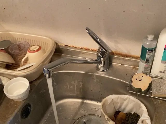 自信の完全自社施工◎駐車場代当店負担！損害保険加入済で万が一の際にも安心！サービスの画像