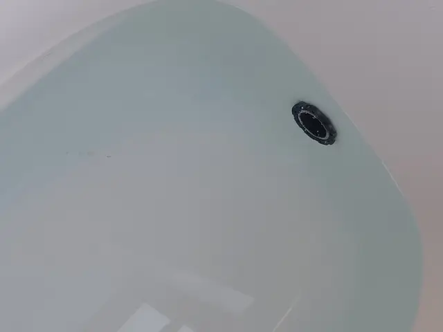 風呂釜洗浄　排水管洗浄もお任せ下さい　安心価格で丁寧な作業致しますサービスの画像