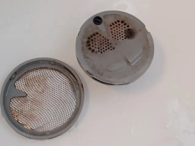 風呂釜洗浄　排水管洗浄もお任せ下さい　安心価格で丁寧な作業致しますサービスの画像