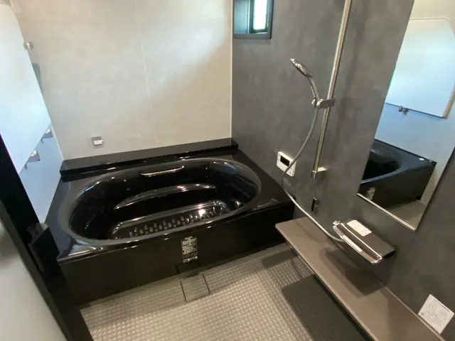 年末に向けて大掃除。12月のご予約残りわずかです。お早めにお問い合わせくたざい。サービスの画像