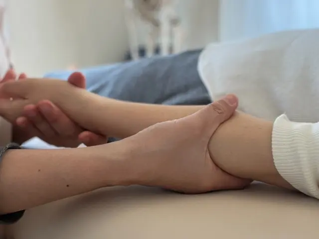 当日相談可★施術歴25年理学療法士が提供するユルユルになる1時間★アロマありサービスの画像