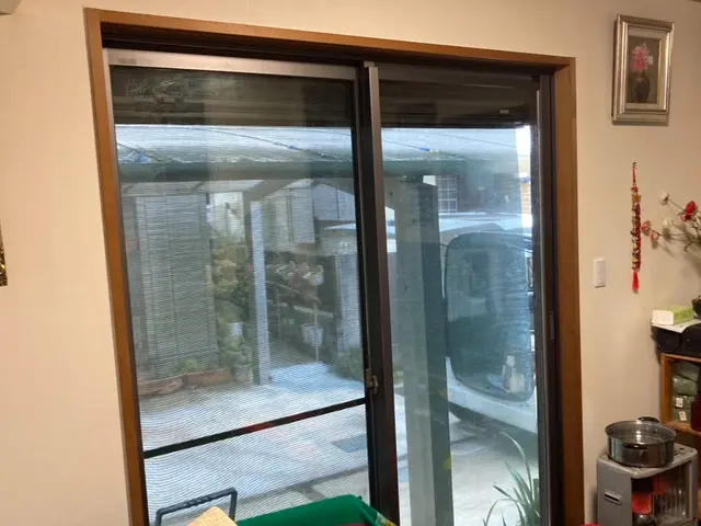 穴や汚れた障子は運気の低下になります。面倒な張替えはお得にプロへお任せください！サービスの画像