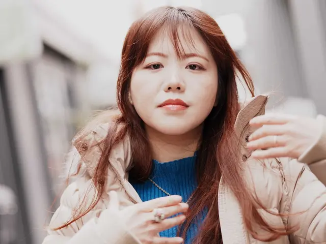 【開店記念】最高画質×女性同行。人・家・街を美しく撮るプロフィール撮影