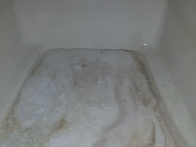 追い焚き配管洗浄！2つ穴にも対応！レジオネラ菌などの雑菌、汚れ、悪臭を一掃!!サービスの画像