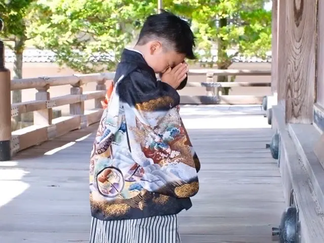 撮影枚数無制限、御子息様に合わせた撮影を心掛けております。優しい声掛け(^^)