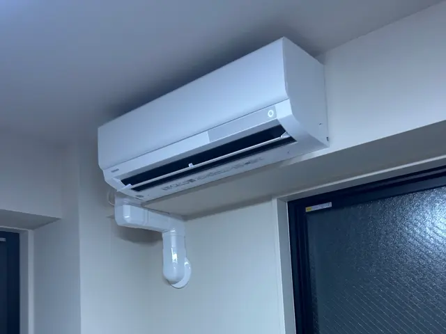 業界歴8年・法人化3年｜丁寧な養生と保険加入で安心の空調取り付け専門店サービスの画像