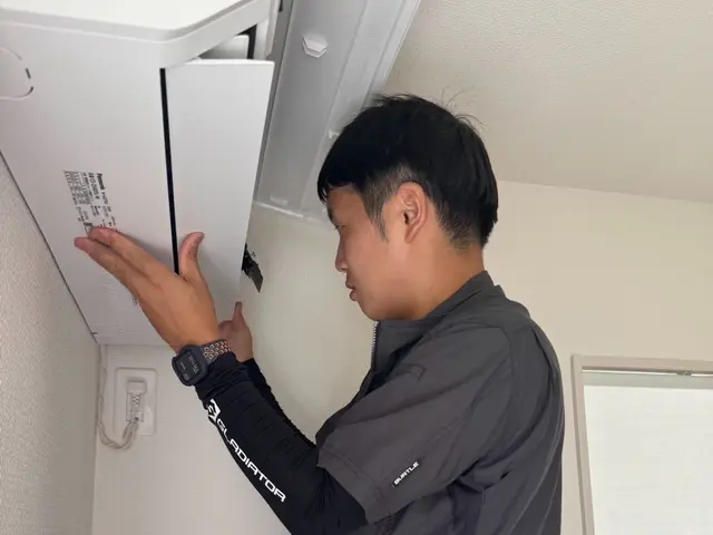 エアコン取外工事サービスの画像