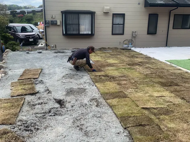 「見積り・相談無料」　◆お庭の芝張り承ります！サービスの画像