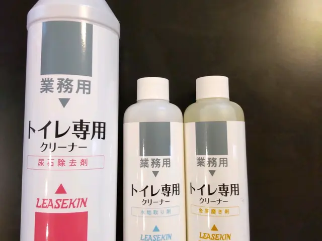 【☆トイレアドバイザーが施工】臭いのもとは汚れにあり徹底除菌■都内、千葉大好評。サービスの画像