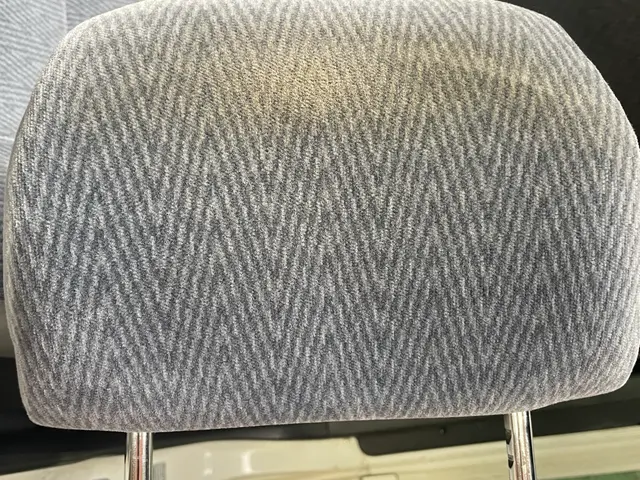 シートのみなら4000円割引！！タバコ臭や飲みこぼし汚れなどお任せください！！サービスの画像