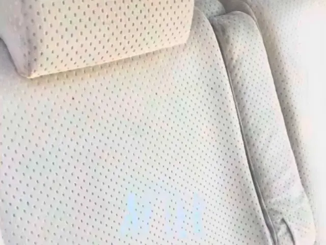 シートのみなら4000円割引！！タバコ臭や飲みこぼし汚れなどお任せください！！サービスの画像