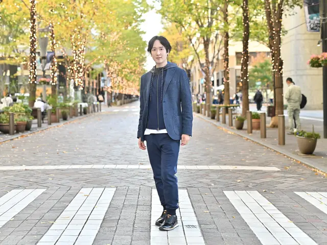 恋活・婚活のプロフィール撮影2800件以上の実績！自然な笑顔を撮影いたします