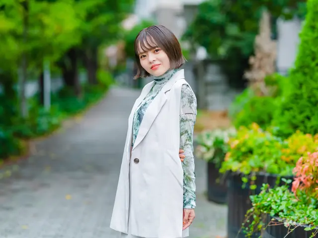 恋活・婚活のプロフィール撮影2800件以上の実績！自然な笑顔を撮影いたします