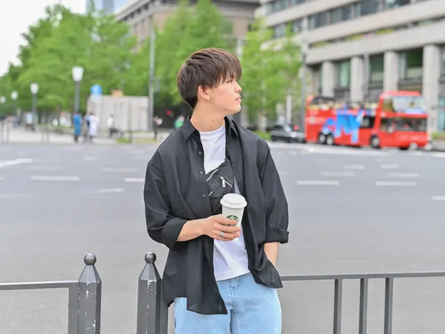 恋活・婚活のプロフィール撮影2800件以上の実績！自然な笑顔を撮影いたします