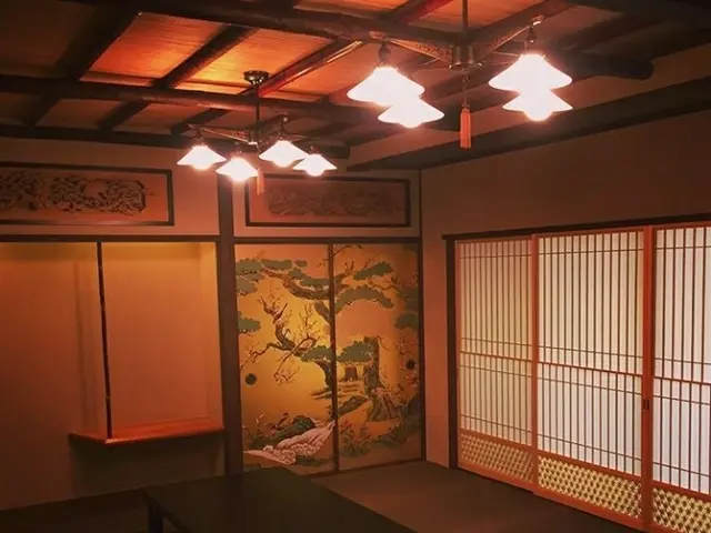 照明をLEDに交換頂しませんか？一種工事士がお伺いいたします。サービスの画像