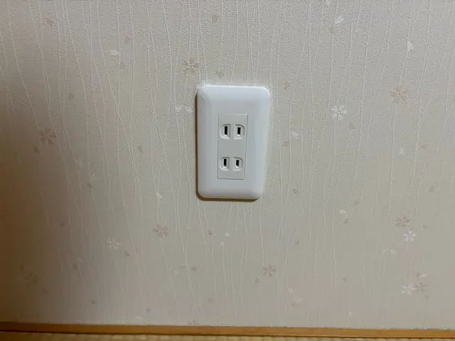 新規開店！スイッチ、コンセントの交換修理致します！！サービスの画像