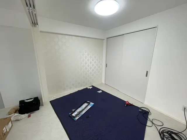 ダイノックシートで室内の雰囲気が変わりドアが新品に生まれ変わります！25年の実績サービスの画像