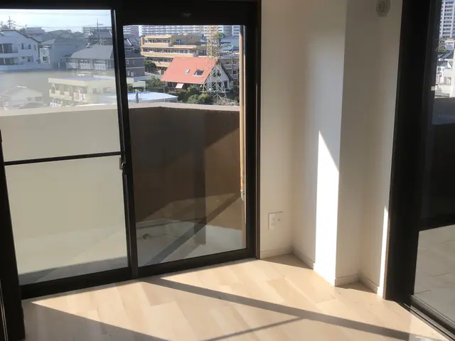 フローリング張り替えよりもお手軽に床のリフォームをサービスの画像