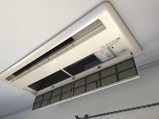 ◤口コミ3000件超◢ 　診断カルテ付き◎電気工事士の安心2名作業　複数割ありサービスの画像