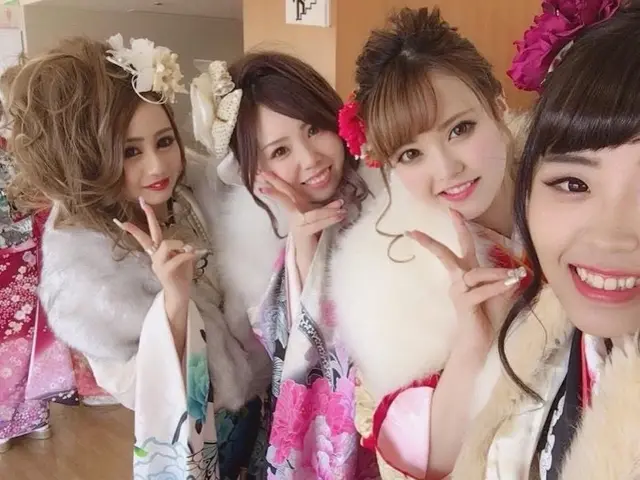 訪問美容歴29年信頼の仕上がり年中無休対応手ぶらでOK現金又はオンライン決済可サービスの画像