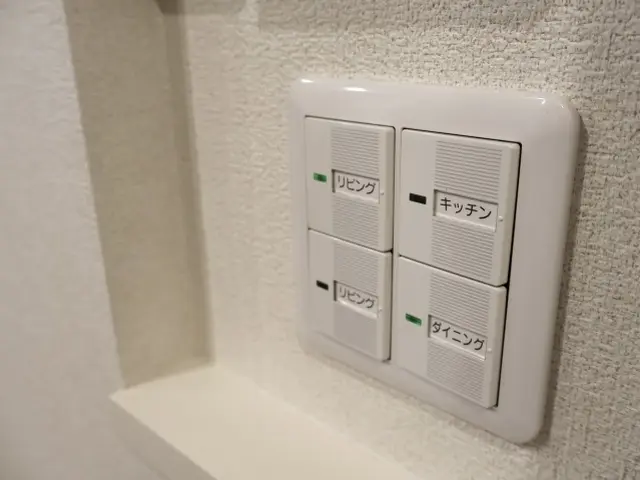 【工事保障10年】電気工事士が迅速・丁寧・安心の コンセント＆スイッチ工事サービスの画像