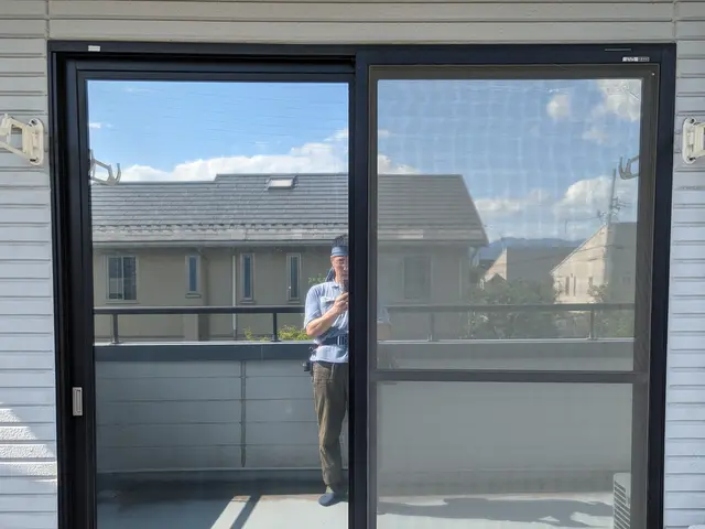 長野市発！窓フィルム施工は資格を持ったプロにお任せください。作業外注一切なしサービスの画像