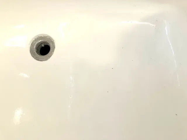 ★洗面ボウルの傷、ひび割れ補修、塗装★サービスの画像
