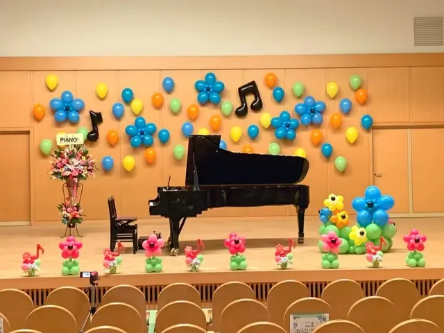 ジャイアントフラワー ＆ バルーンデコレーション