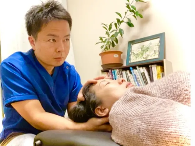 肩こり・腰痛による不眠を改善！自律神経のプロの出張整体をくらしのマーケットで！サービスの画像