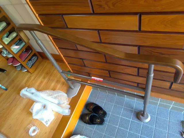 賃貸物件や高台住宅にも大人気！玄関周りの転倒対策にも◎サービスの画像