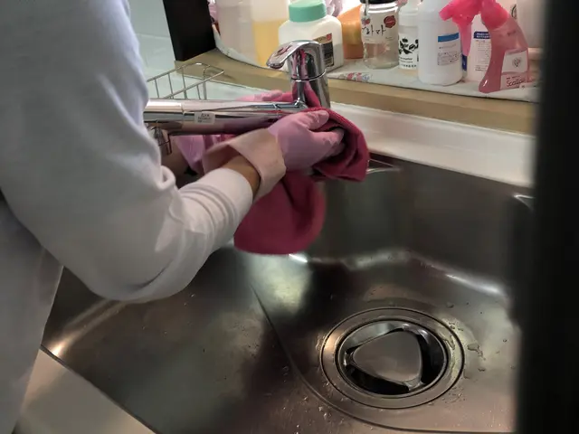 ベトベトの油汚れがピカピカになります！作業完了後キャッシュレス決済可！新座市発サービスの画像