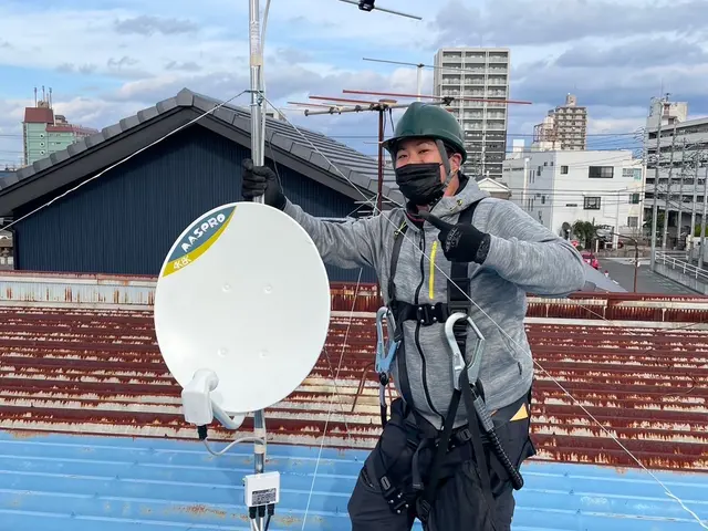 アンテナ本体も用意します。信頼の自社施工◎営業時間外も対応可◎安心安全な工事サービスの画像