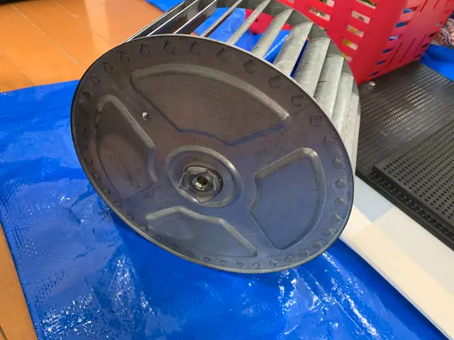 【年末の大掃除】大工3代目棟梁が夫婦で訪問　プロの安心な分解清掃をお楽しみにサービスの画像