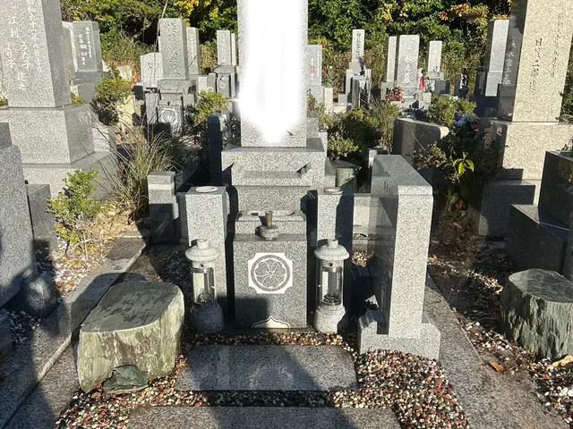 遠方・高齢の方も安心の丁寧なお墓参り代行サービス◇お墓の掃除とお参りを一括代行◇サービスの画像