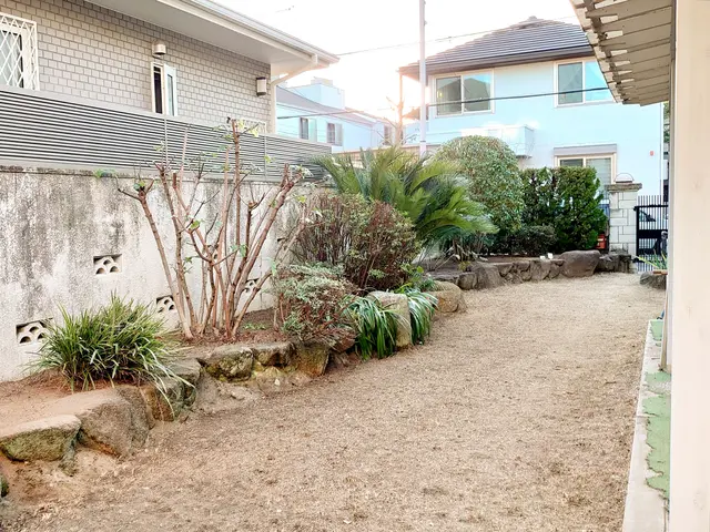 『必ず、綺麗に草刈りさせて頂きます。』サービスの画像