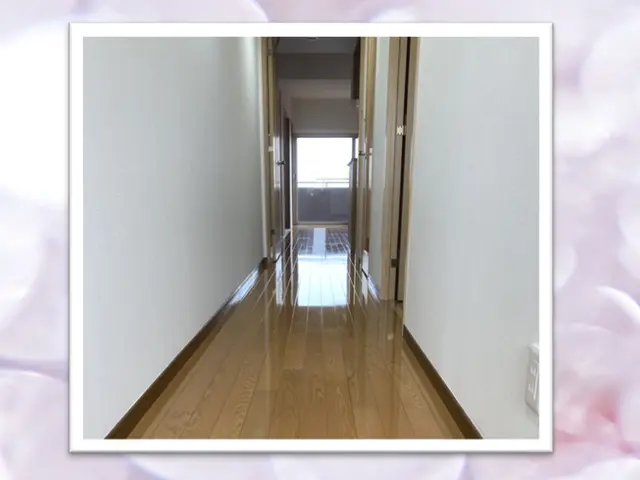 床WAX無料！退去後・入居前のお部屋を即日キレイに致します。サービスの画像