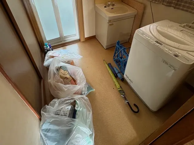 女性スタッフ対応で安心！追加費用ゼロ・即日対応可能!写真、訪問見積もり無料!!サービスの画像