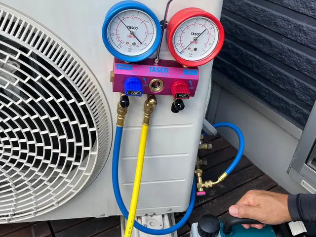 ◆即日対応可◆お問い合わせを◆ガス充填定額◆水漏れ修理◆電気工事士◆サービスの画像