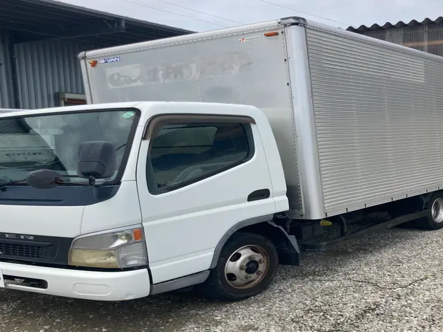 1000件以上の実績！　軽トラから2トン車まで！　即日対応可能！サービスの画像