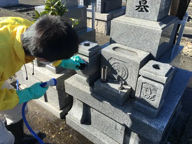 【お墓掃除のプロショップ　まごころ】大切なお墓私たちが真心込めて対応いたします！サービスの画像