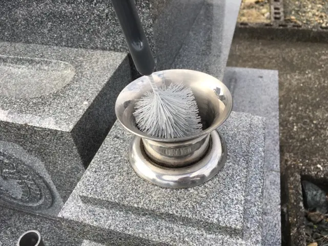 【お墓掃除のプロショップ　まごころ】大切なお墓私たちが真心込めて対応いたします！サービスの画像