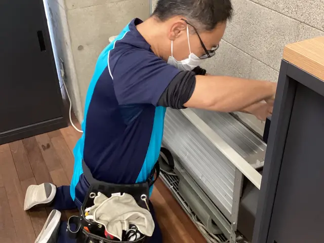 【壁掛けエアコンお任せ下さい】PayPay・他QR対応／複数割／損害保険加入サービスの画像