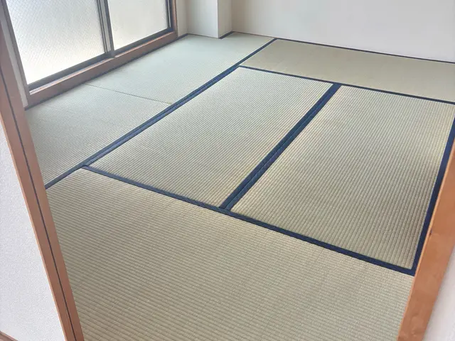 畳の表替えは、張替えの南部堂へサービスの画像